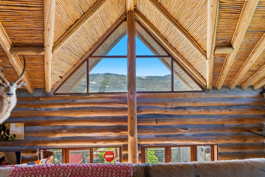5 Bedroom Property for Sale in Glencairn Western Cape